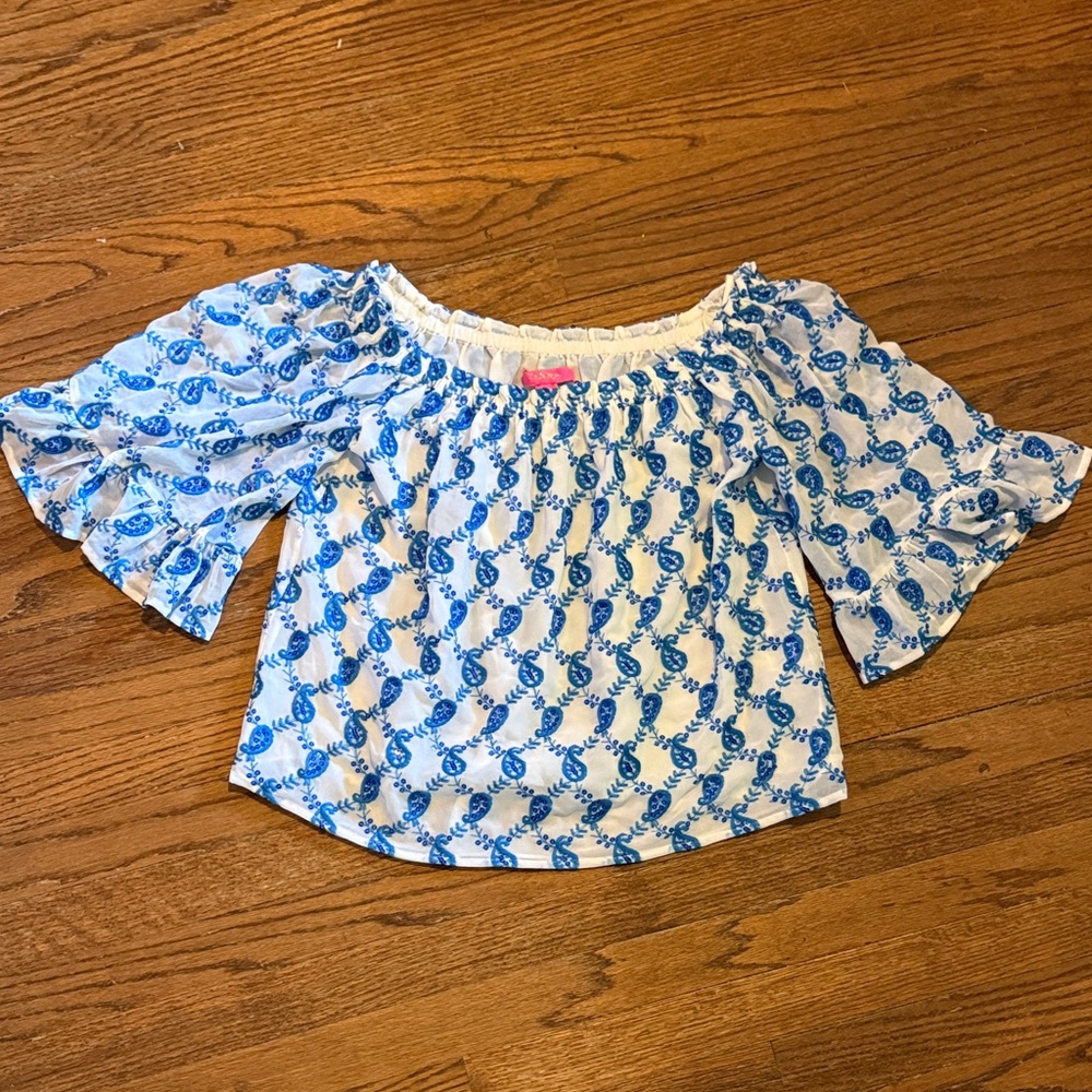 White Off-Shoulder Top with Blue Pineapple Print